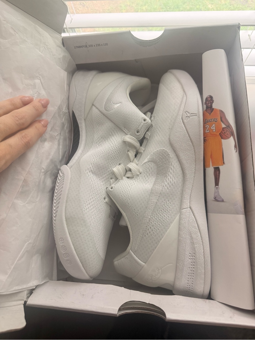 Kobe VIII Protro Halo new in box